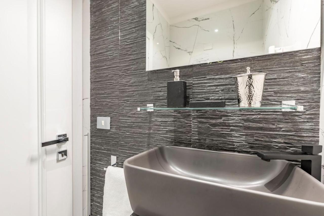 Trevi Luxury Apartment Jacuzzi Řím Exteriér fotografie
