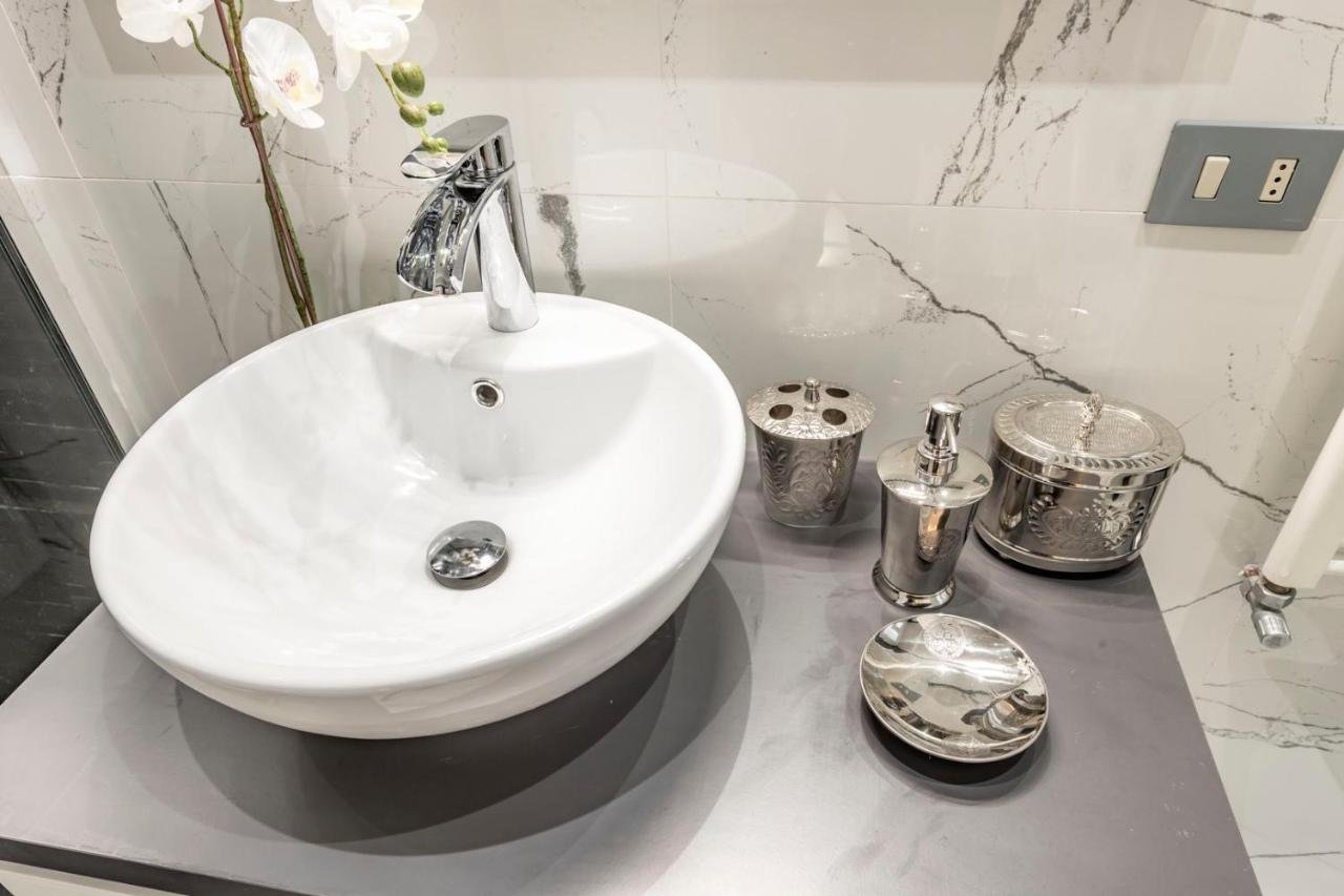 Trevi Luxury Apartment Jacuzzi Řím Exteriér fotografie